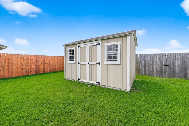 Building Photo - 926 Seabourne Meadow Dr