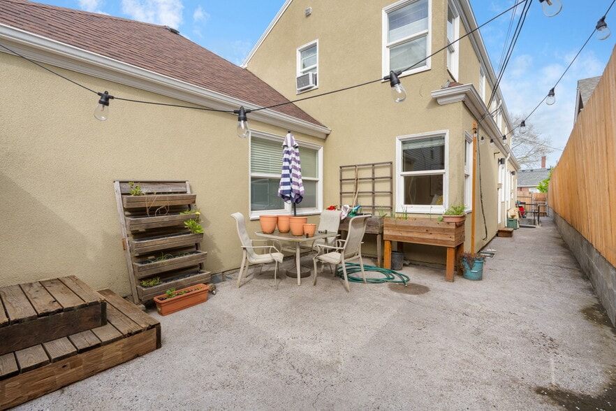 Building Photo - 2438 NE Killingsworth St.