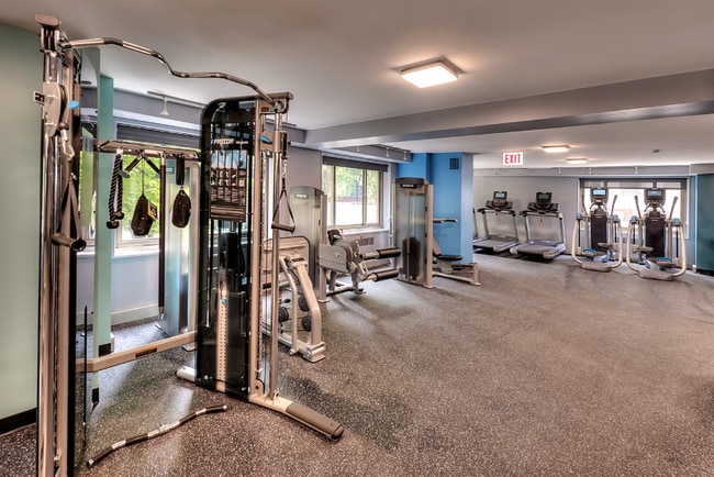 Building Photo - 1300 N Lake Shore Dr