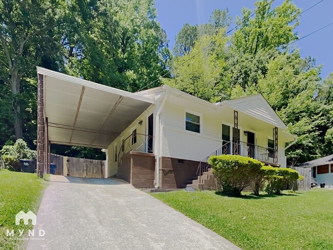 Building Photo - 2625 Harmony Way