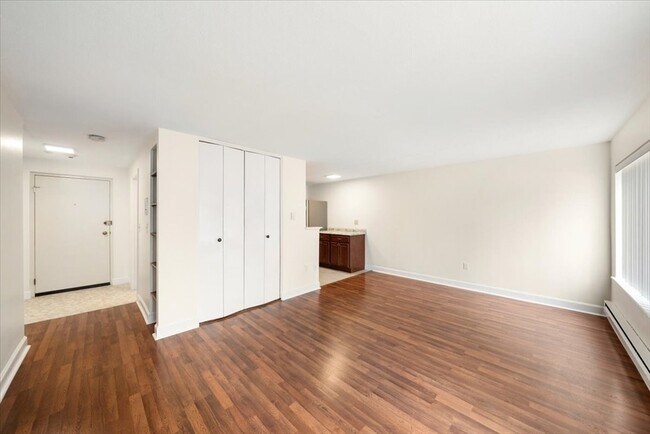 Building Photo - 260 Tremont St