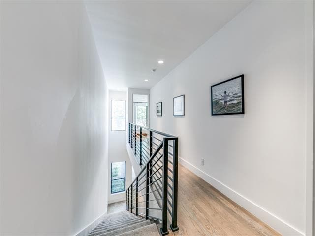 Building Photo - 1847 Euclid Ave