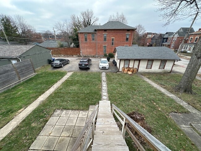 Building Photo - W King Ave 101-101.5 MLR