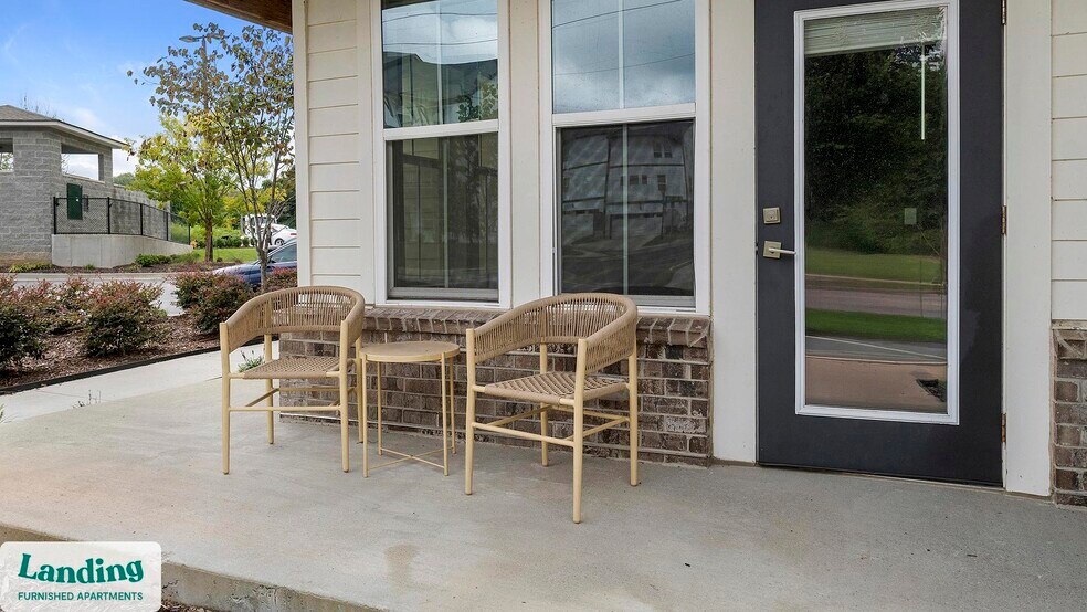 Building Photo - 6025 Riverview Rd SE