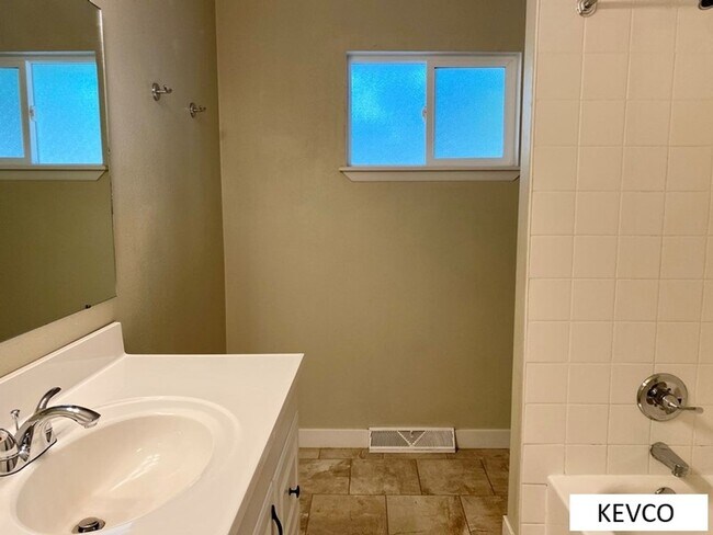 Building Photo - Remodeled Home With Huge Backyard