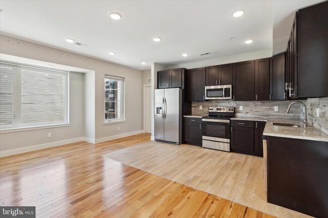 Building Photo - 1312 N 18th St