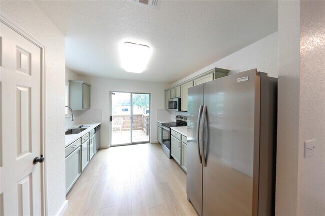 Building Photo - 11254 Dublin Cir