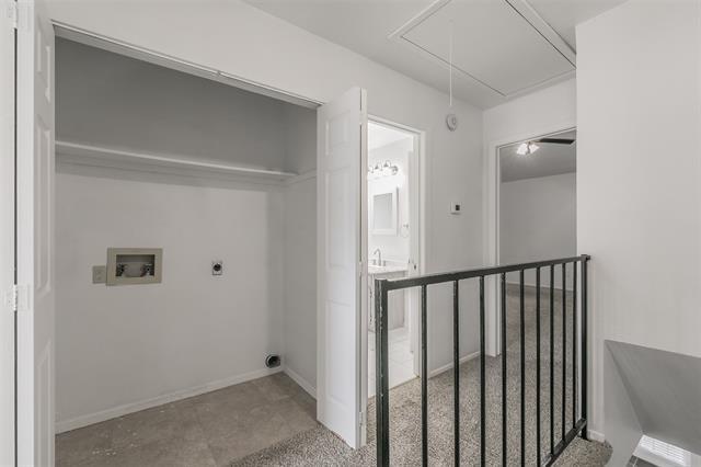 Building Photo - 54 Abbey Rd