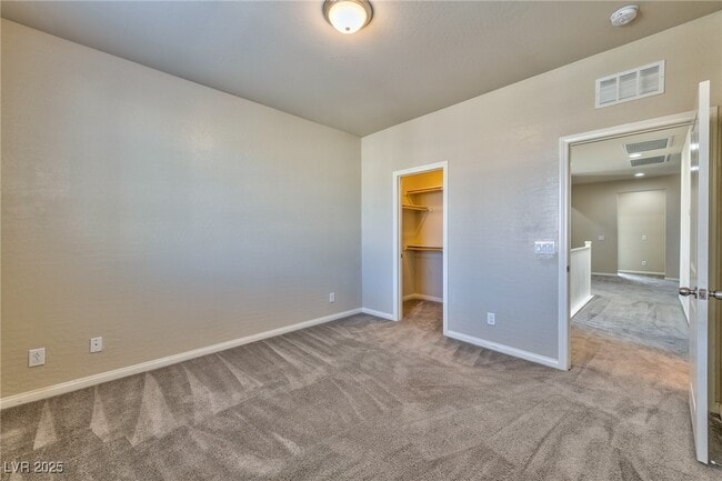 Building Photo - 837 Bogey Fairway Ct