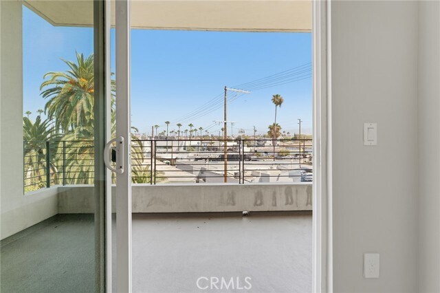 Building Photo - 10718 Acama St