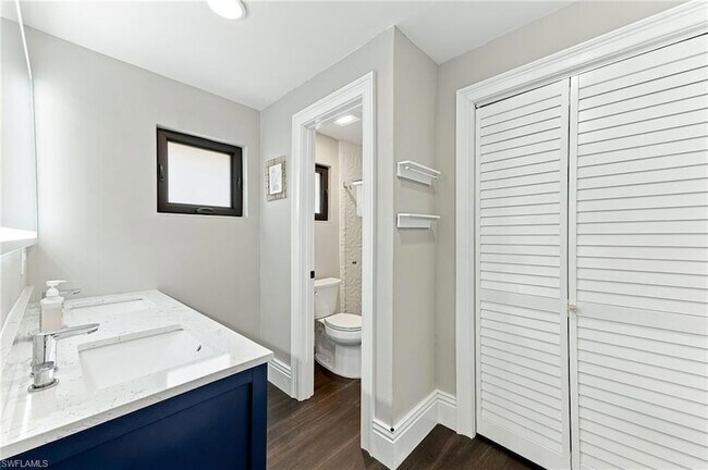 Building Photo - 580 Tripoli Ct