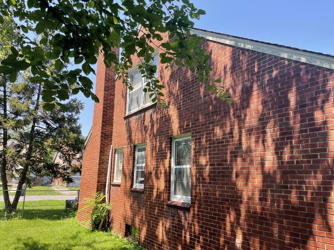 Building Photo - 19190 Rogge St