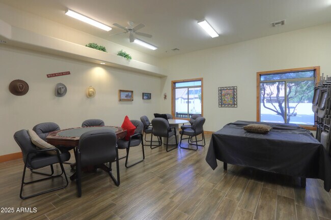 Building Photo - 1441 N Desert Willow St