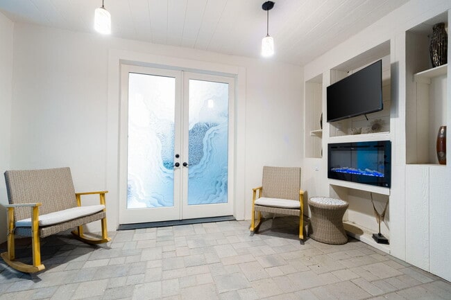 Building Photo - 74775 Del Coronado Dr