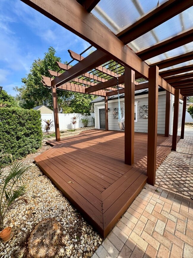 Building Photo - LUXURY RENTAL In Maitland - Winter Park Area 32751