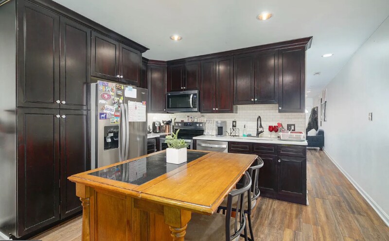 Building Photo - 2213 N 17th St