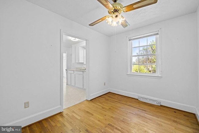 Building Photo - 2917 1st St