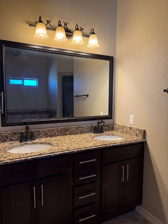 Building Photo - 3045 Woodhead