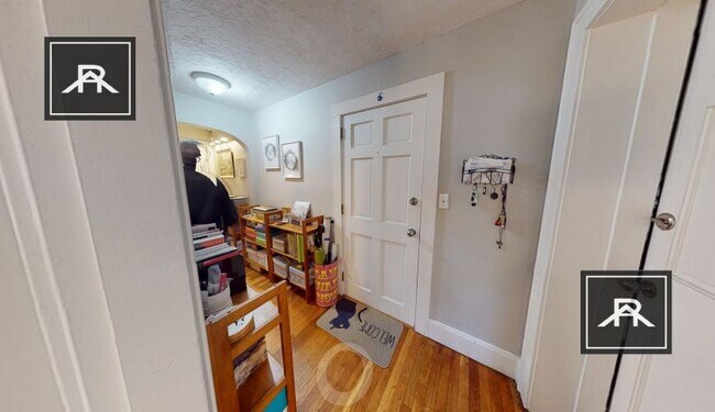 Building Photo - 1 bedroom in Somerville MA 02144