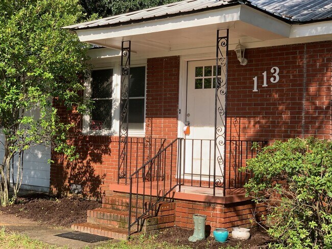 Building Photo - 113 Owens Cir