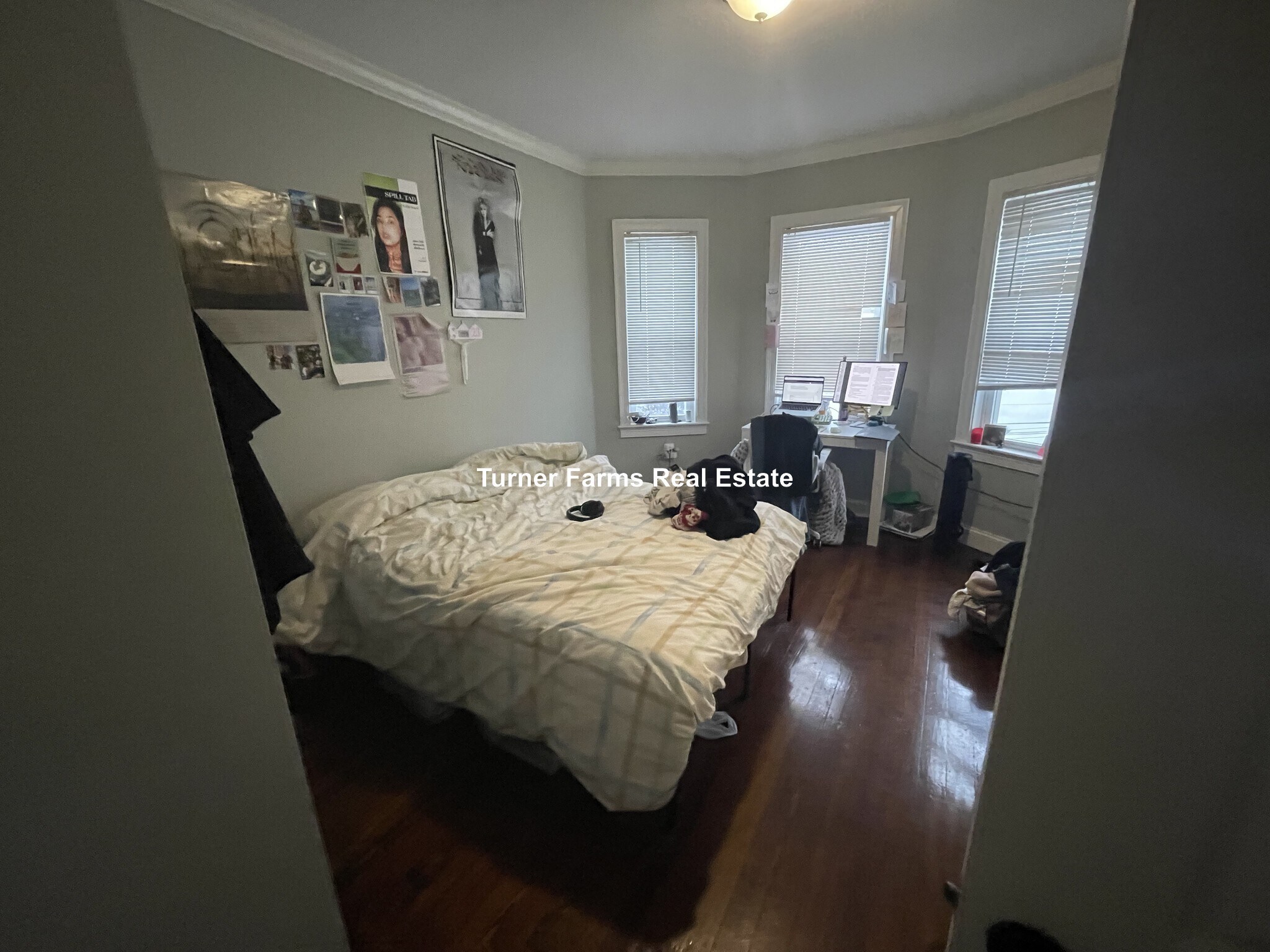 Building Photo - 47 Beech Glen St