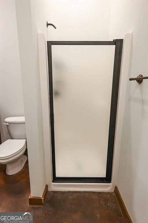 Building Photo - 250 Martha Dr