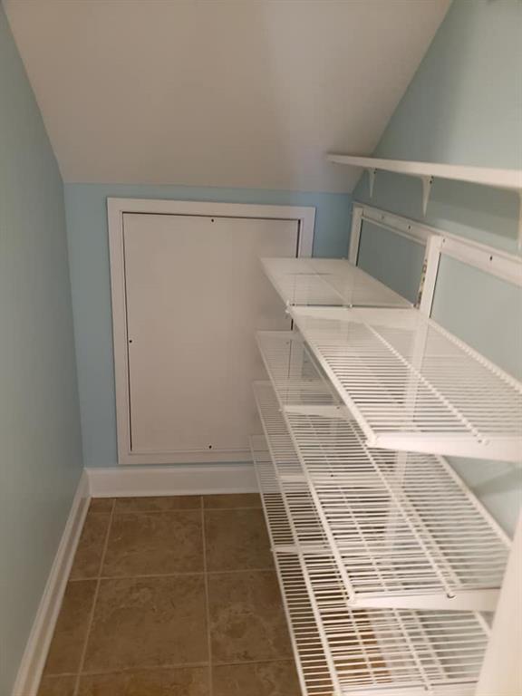 Building Photo - 2002 Voltaire Dr