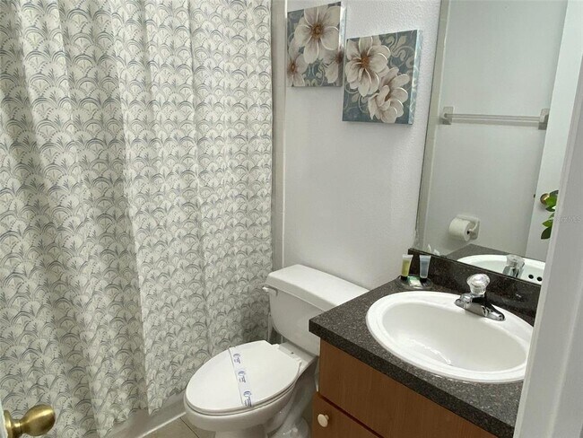 Building Photo - 1308 S Beach Cir