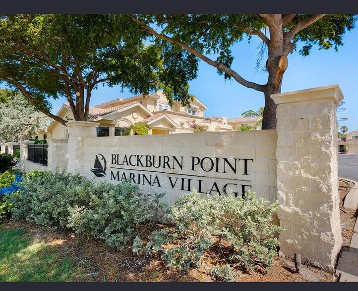 Building Photo - 1164 Beachcomber Ct