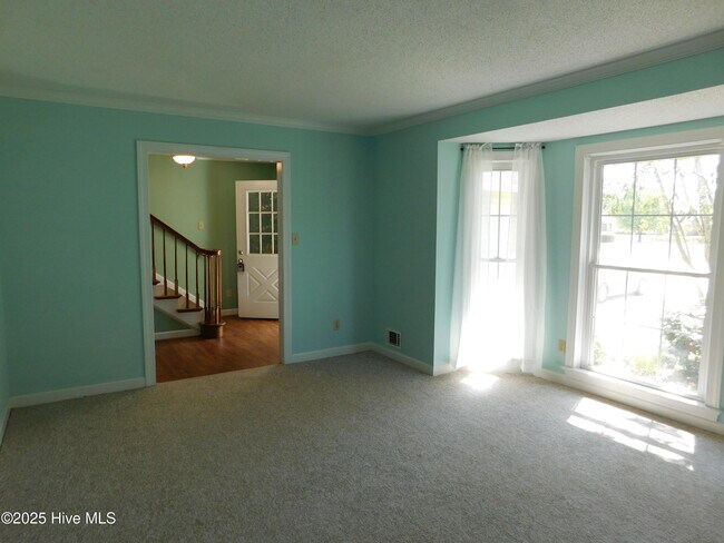 Building Photo - 6109 Schooner Ct