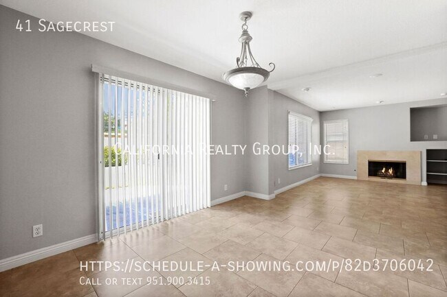 Building Photo - 41 Sagecrest-