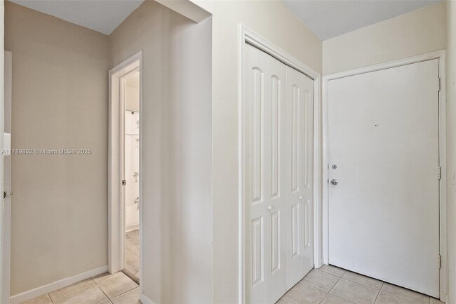 Building Photo - 1801 NE 62nd St
