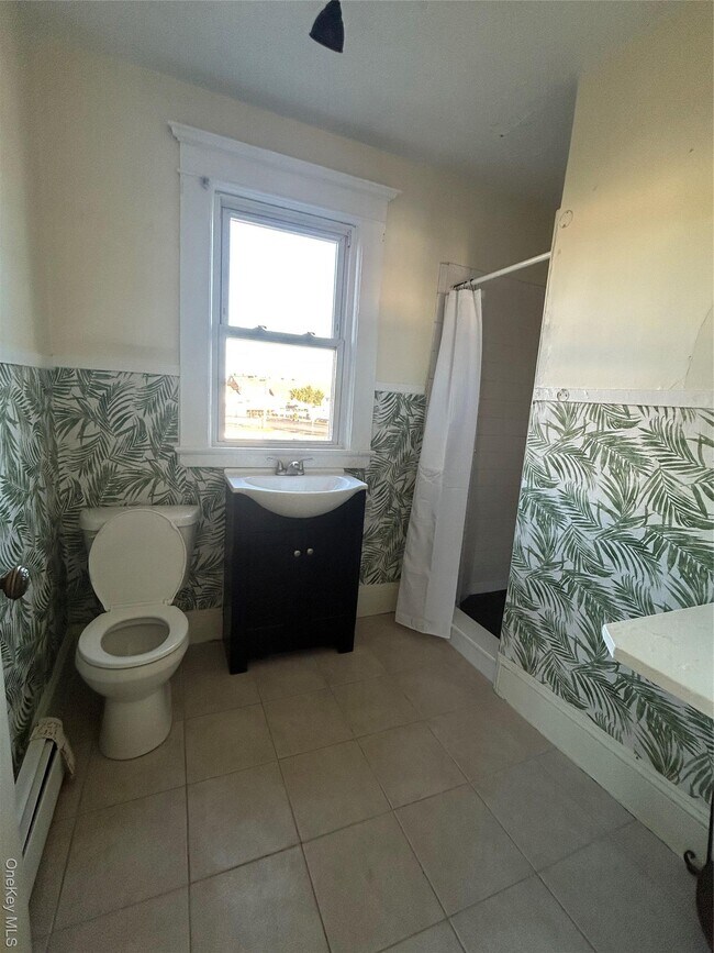 Building Photo - 25 Auburn Ave