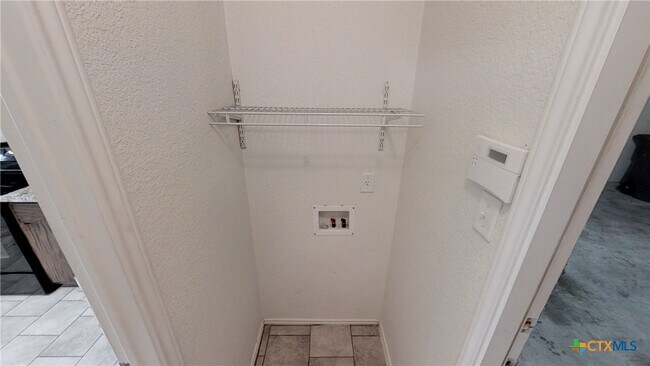 Building Photo - 3807 John Haedge Dr