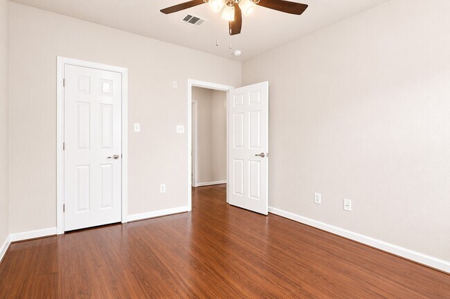 Building Photo - 7 Umbria Ln
