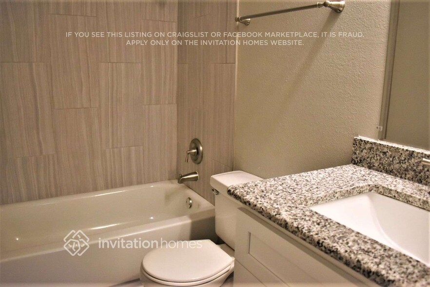 Building Photo - 609 Nightshade Dr