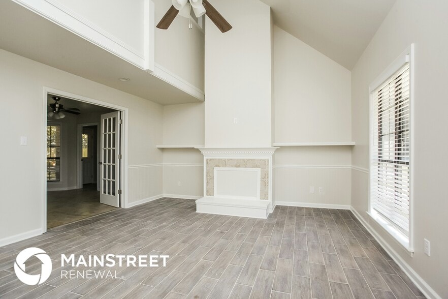 Building Photo - 4461 Green Creek