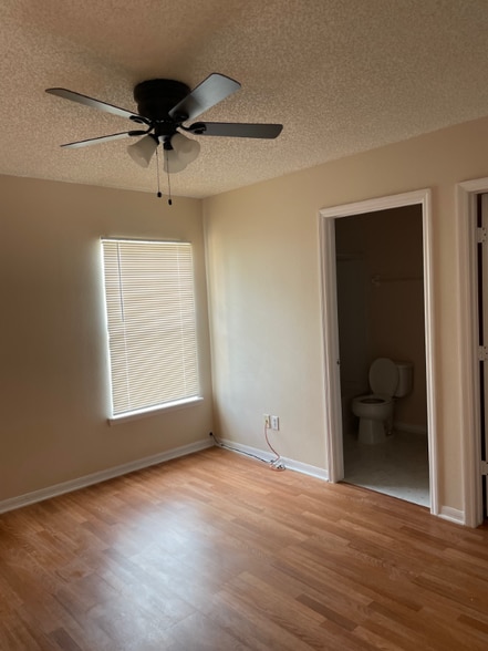 Building Photo - 7765 Highchair Ln