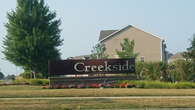 Primary Photo - Creekside Townhomes
