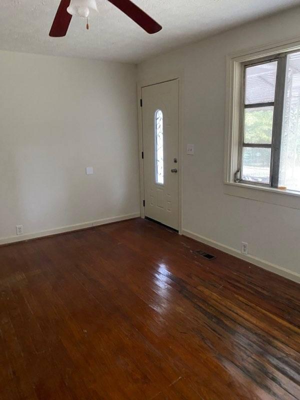 Building Photo - 252 Magnolia St