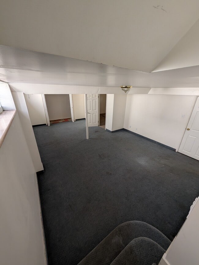 Building Photo - 129 N 100 W