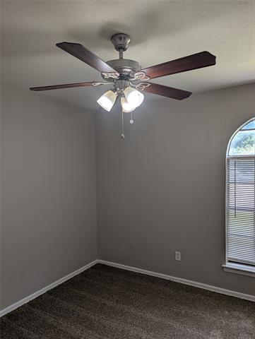 Building Photo - 633 Christie Ct