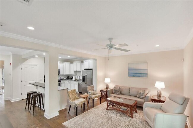 Building Photo - 510 Mariners Cir