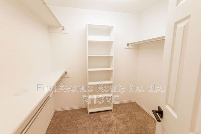 Building Photo - 16121 Shadybank Dr