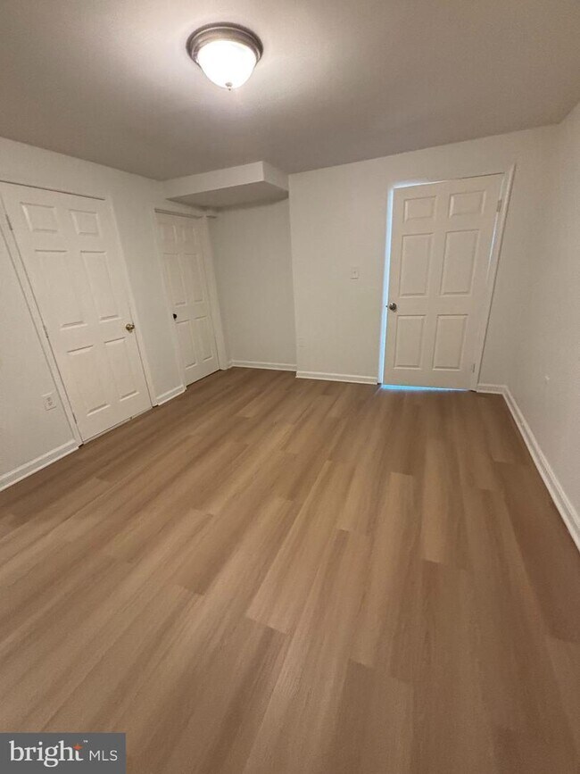 Building Photo - 2900 Madeira Ct