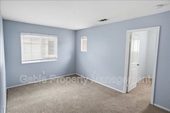 Building Photo - 23206 Brooke Ln