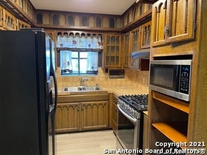 Building Photo - 315 Hillcrest Dr