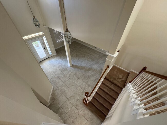 Building Photo - Spacious 4-Bedroom Home with Private Pool and Modern Comforts