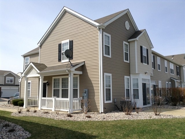Building Photo - 15356 Kenmare Cir