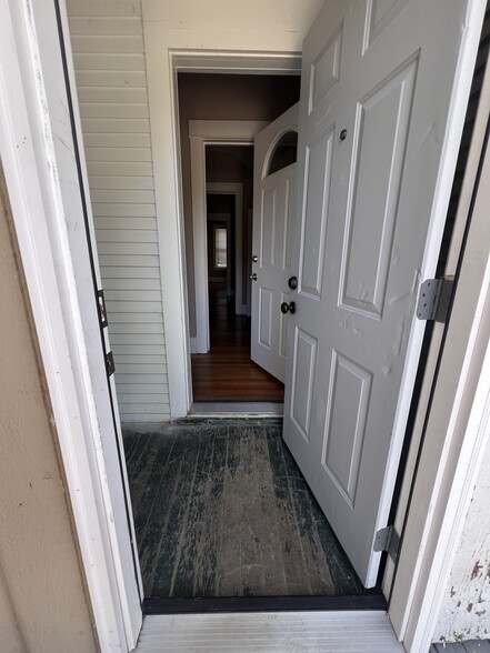 Front door - 1019 S 17th St